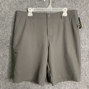 Champion Golf Bermuda Shorts Men 36 Hidden & Media Pockets NWT Dark Gray Taupe